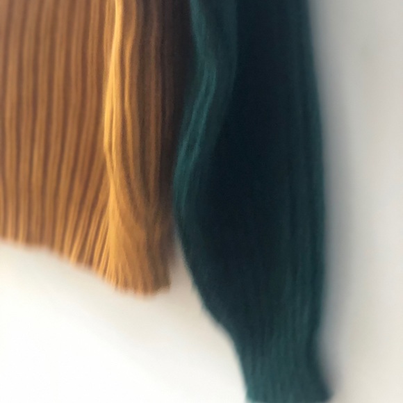 Paloma Wool, cozy colorblock sweater! Size medium - only worn 2x! - Picture 3 of 6